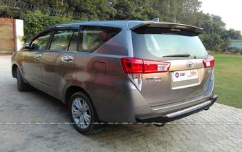 Used Toyota Innova Crysta Cars Second Hand Toyota Innova