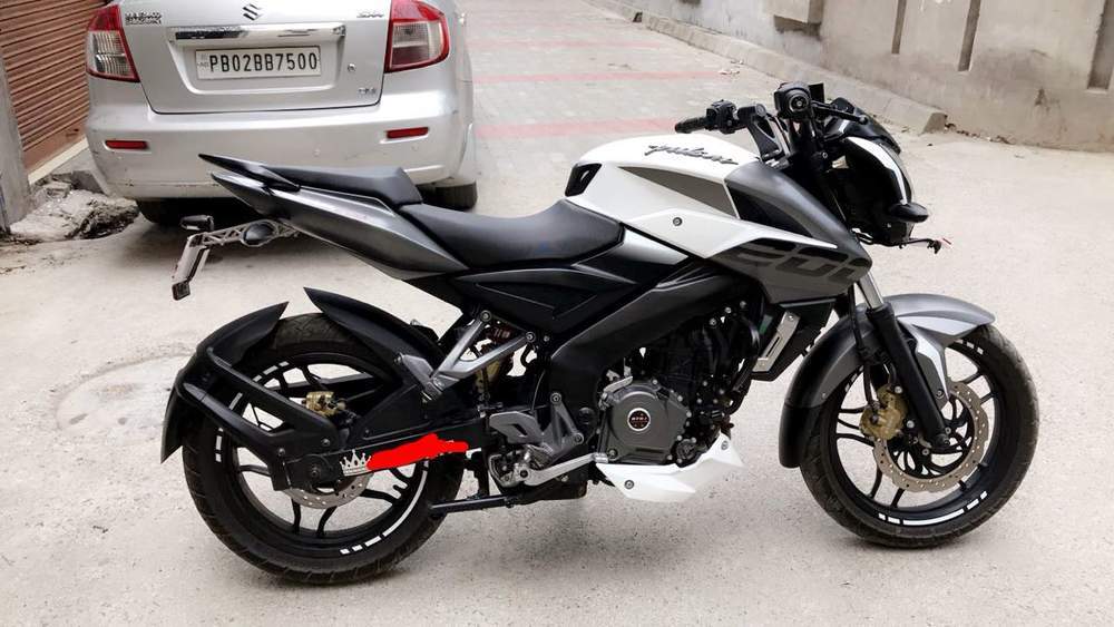 Used Bajaj Pulsar 200 Ns Bike In Amritsar 2017 Model India At Best Price Id 10425