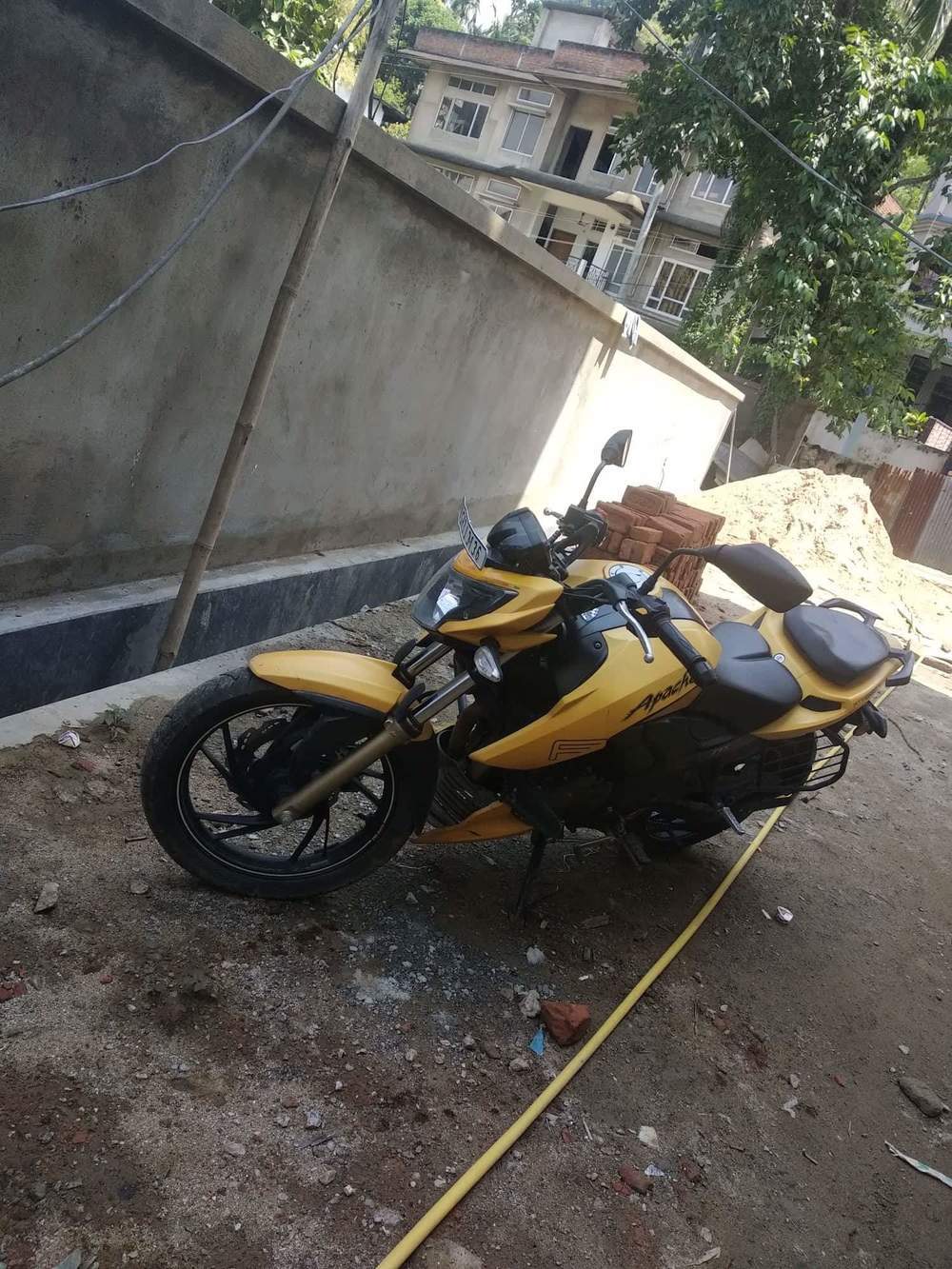 Used Tvs Apache Rtr 200 4v Bike In Guwahati 2018 Model India At