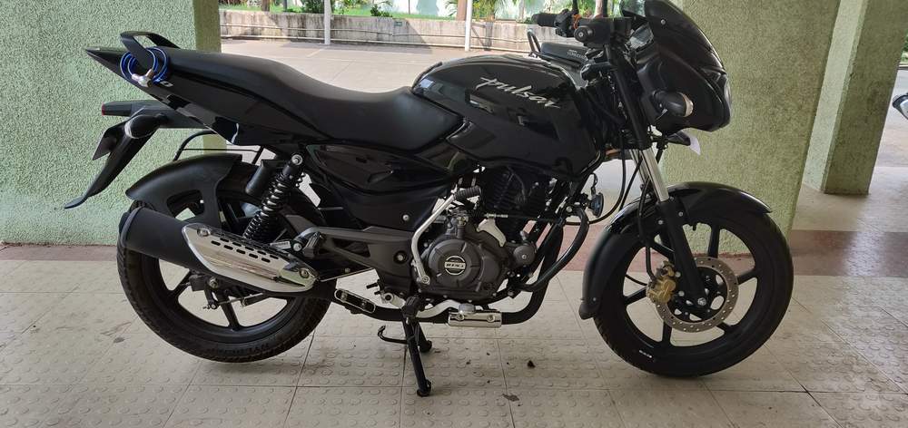 Used Bajaj Pulsar 150 Bike In Pune 2018 Model India At Best Price Id 18197