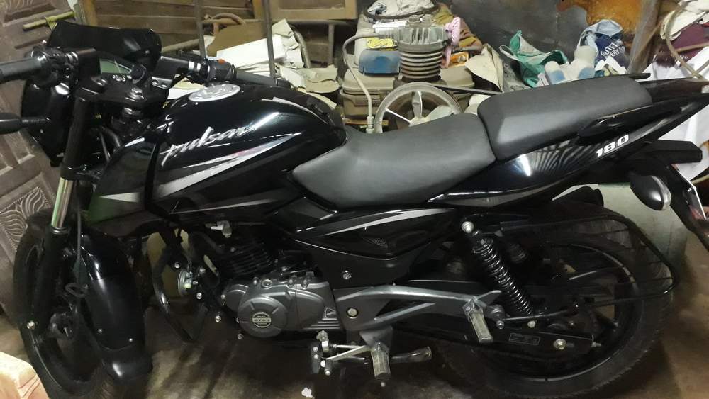 Used Bajaj Pulsar 180 Bike In Cuttack 2017 Model India At Best