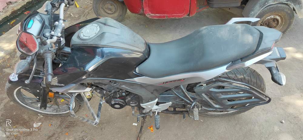 Used Honda Cb Hornet 160r Bike In Mira Road 16 Model India At Best Price Id