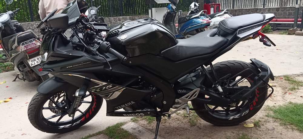 Get Used Yamaha R15 V30 Bike In East Delhi 2019 Model India At Best For Android Wallpaper Used Yamaha R15 V30 Bike In East Delhi 2019 Model India At Best For iPhone Free