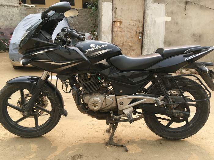 bajaj pulsar 150 lock price