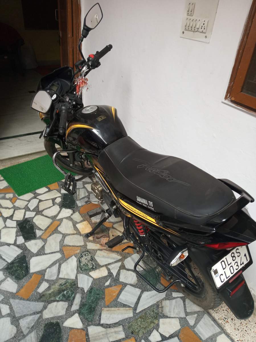 Used 2018 TVS Victor