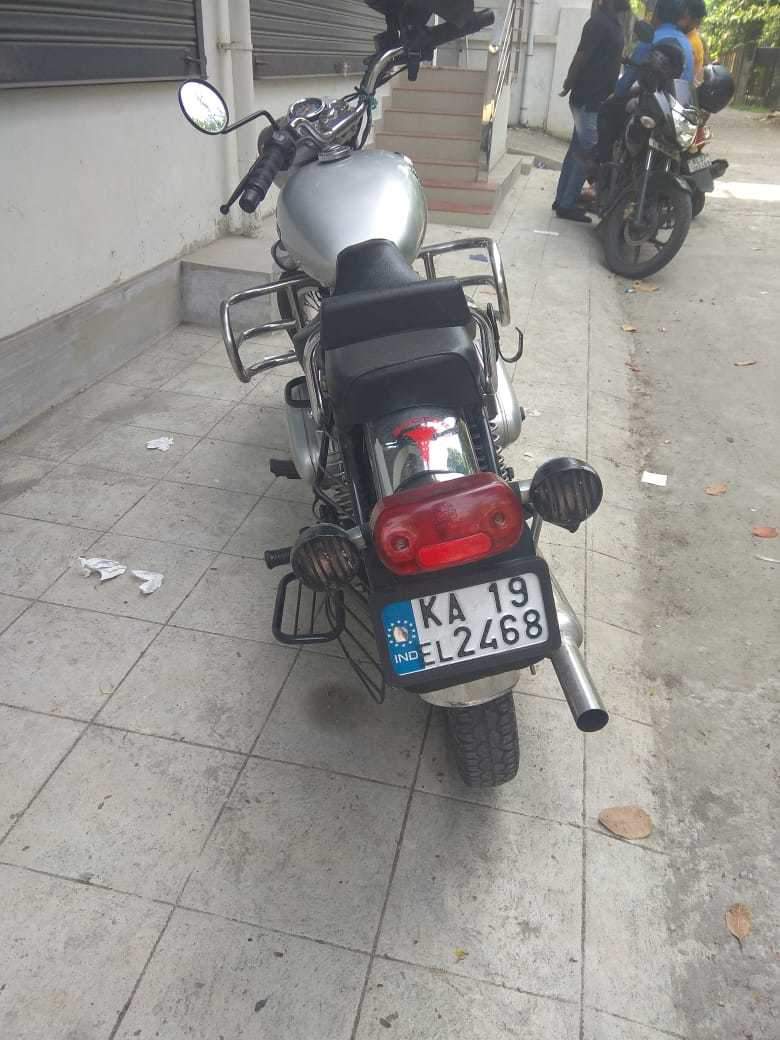 Used Royal Enfield Classic 350 Bike in Bangalore 2017 ...