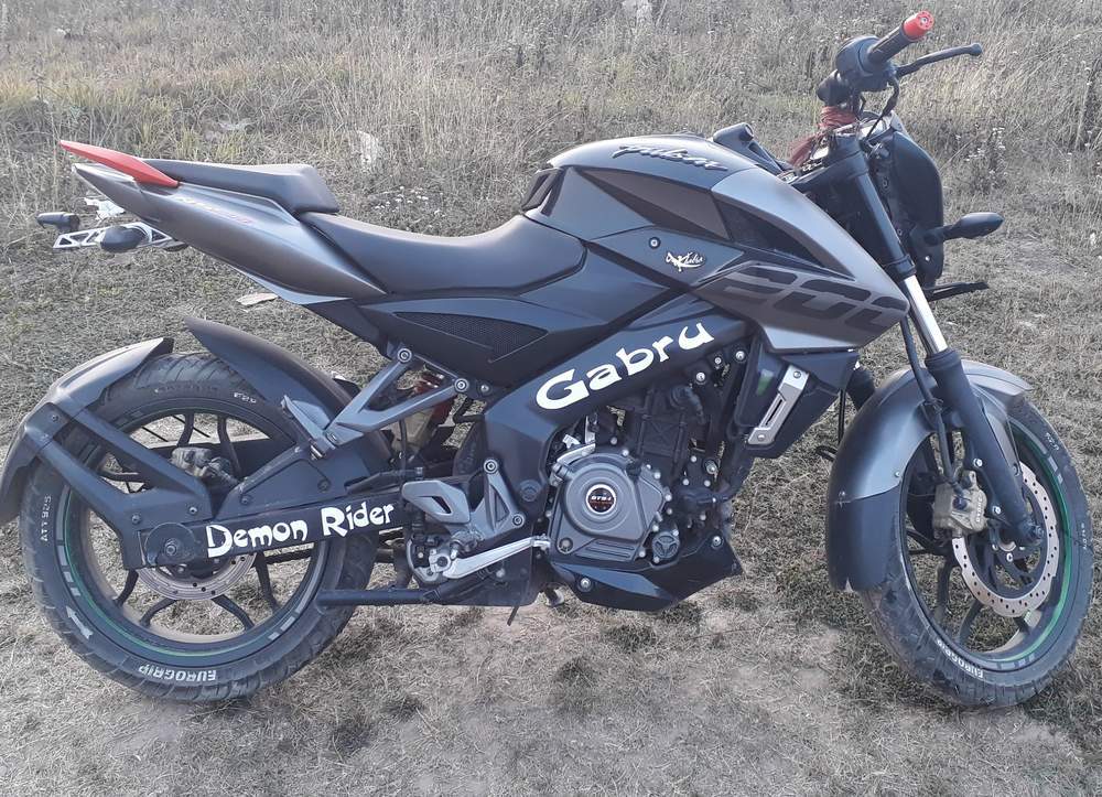 rear mudguard for pulsar 200 ns