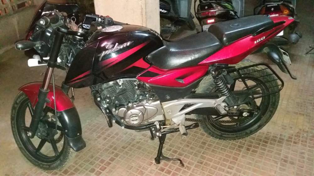 Pulsar 180 Latest Model