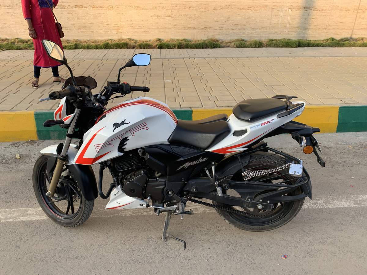 Used Tvs Apache Rtr 0 4v Bike In Bangalore 19 Model India At Best Price Id Used Tvs Apache Rtr 0 4v Bike In Bangalore 19 Model India At Best Price Id