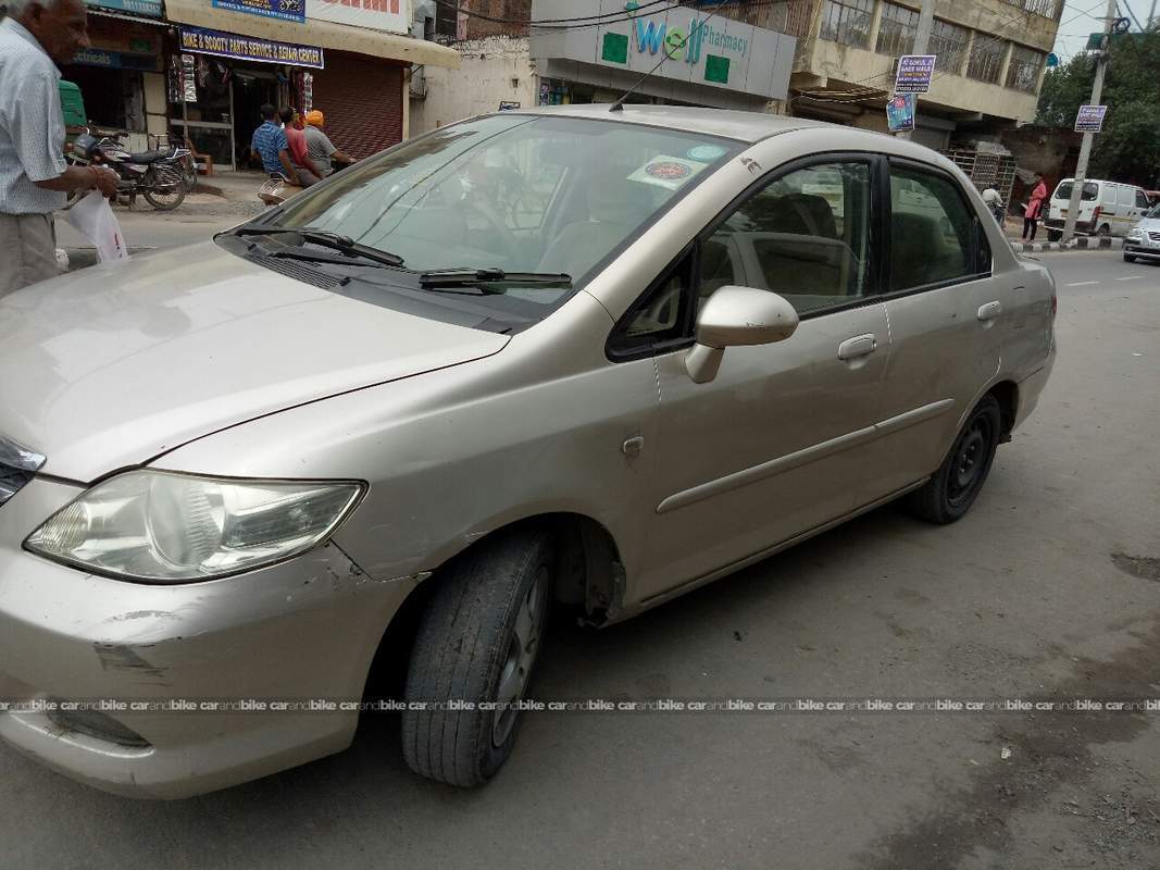 Used Honda City Zx Gxi In New Delhi 2008 Model India At