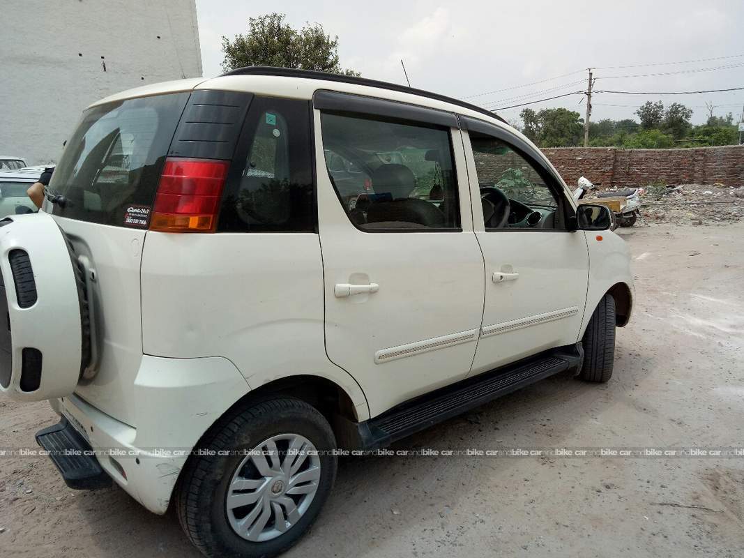 Used Mahindra Quanto C6 In New Delhi 2013 Model India At