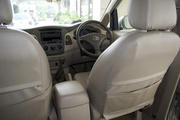 Used Toyota Innova 2 5 G In Moradabad 2007 Model India At