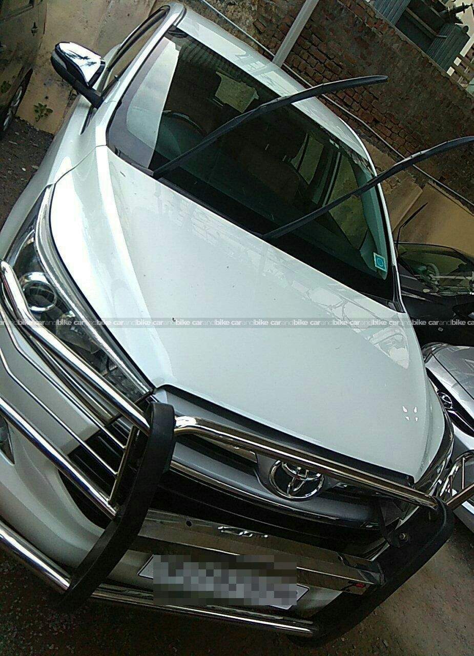 2016 Toyota Innova Crysta 2 8 Gx At 7 Seater