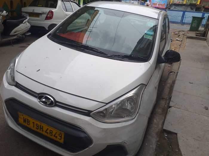 Used Hyundai Xcent Base Diesel in Kolkata 2016 model, India at Best
