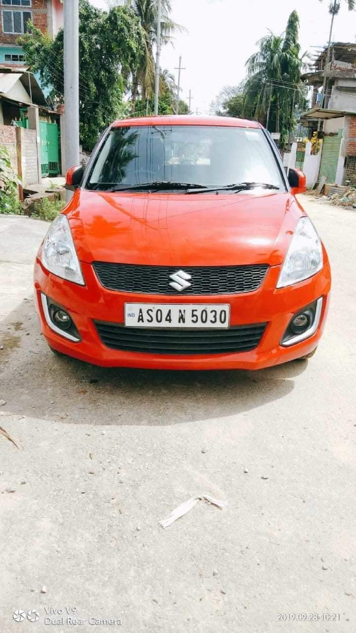 Used Maruti Suzuki Swift ZXI Plus AGS BS IV in New Delhi 2015 model